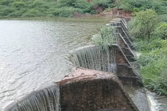Weather alert- ਪੰਜਾਬ ‘ਚ ਭਾਰੀ ਮੀਂਹ, IMD ਦੇ ਤਾਜ਼ਾ ਅਲਰਟ ਨੇ ਕਿਸਾਨਾਂ ਦਾ ਫਿਕਰ ਵਧਾਇਆ…