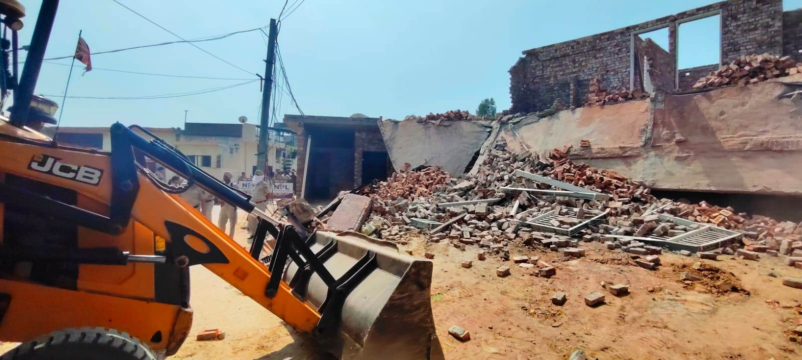 “ਯੁੱਧ ਨਸ਼ਿਆਂ ਵਿਰੁੱਧ”ਨਸ਼ਾ ਤਸਕਰ ਜਾਂ ਪੰਜਾਬ ਛੱਡ ਦੇਣ ਜਾਂ ਨਸ਼ੇ ਵੇਚਣਾ-ਗੈਰੀ ਬੜਿੰਗ