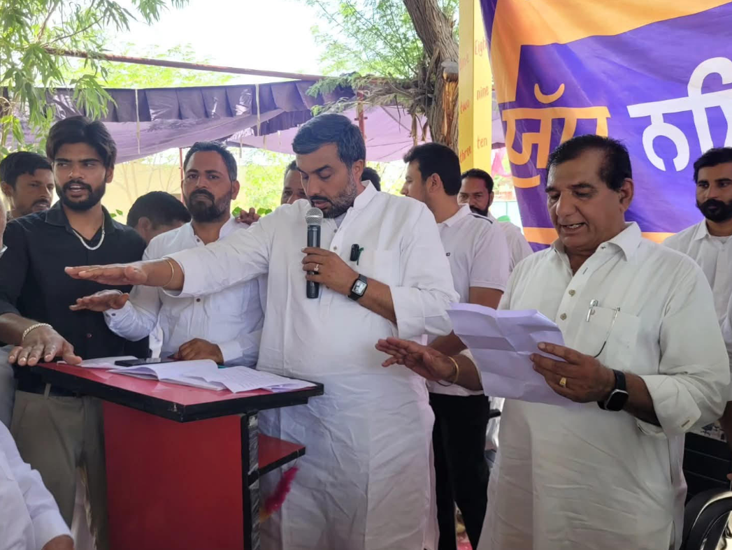 ਯੁੱਧ ਨਸ਼ਿਆਂ ਵਿਰੁੱਧ ਮੁਹਿੰਮ ਤਹਿਤ ਵਿਧਾਇਕ ਜਲਾਲਾਬਾਦ ਨੇ ਹਲਕਾ ਦੇ ਪਿੰਡ ਚੱਕ ਅਰਨੀਵਾਲਾ ਅਤੇ ਫਲੀਆਂ ਵਾਲਾ ਵਿਖੇ ਆਯੋਜਿਤ ਕੀਤੇ ਸਮਾਗਮ ਵਿੱਚ ਕੀਤੀ ਸ਼ਿਰਕਤਜਲਾਲਾਬਾਦ 1 ਜੂਨ