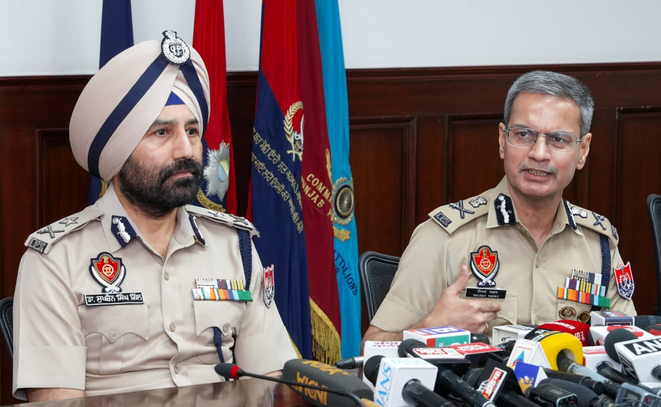 ‘ਯੁੱਧ ਨਸ਼ਿਆਂ ਵਿਰੁੱਧ’ ਦਾ 92ਵਾਂ ਦਿਨ: 2 ਕਿਲੋ ਹੈਰੋਇਨ ਅਤੇ 1.8 ਲੱਖ ਰੁਪਏ ਦੀ ਡਰੱਗ ਮਨੀ ਸਮੇਤ 113 ਨਸ਼ਾ ਤਸਕਰ ਕਾਬੂ