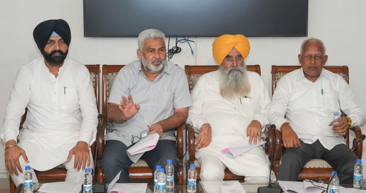 ਪੰਜਾਬ ਸਰਕਾਰ ਖਰੀਦ ਪ੍ਰਕਿਰਿਆ ਨਾਲ ਜੁੜੇ ਸਾਰੇ ਭਾਈਵਾਲਾਂ ਦੀ ਭਲਾਈ ਲਈ ਪੂਰੀ ਤਰ੍ਹਾਂ ਵਚਨਬੱਧ: ਮੰਤਰੀ ਸਮੂਹ