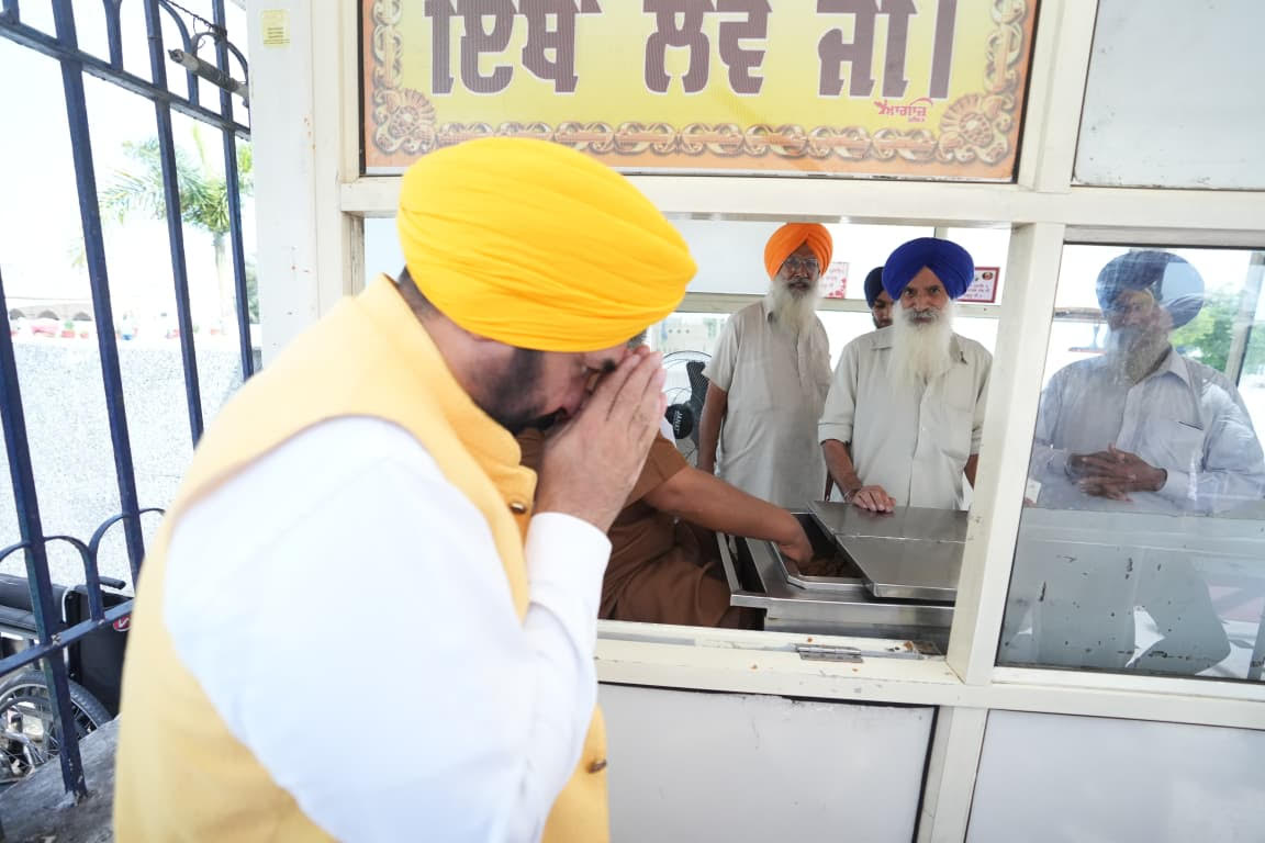 ਮੁੱਖ ਮੰਤਰੀ ਨੇ ਗੁਰਦੁਆਰਾ ਸ੍ਰੀ ਫਤਹਿਗੜ੍ਹ ਸਾਹਿਬ ਵਿਖੇ ਮੱਥਾ ਟੇਕਿਆ