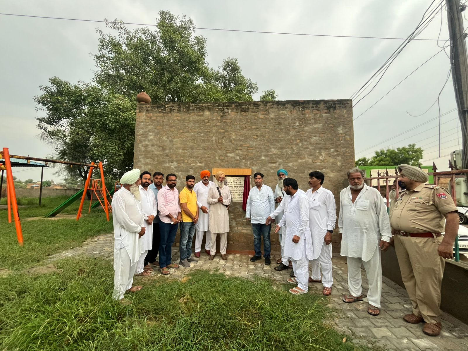 ਵਿਧਾਇਕ ਬੱਲੂਆਣਾ ਨੇ ਹਲਕੇ ਦੇ ਪਿੰਡ ਬਿਸ਼ਨਪੁਰਾ ਅਤੇ ਬਾਜ਼ੀਪੁਰ ਭੋਮਾ ਵਿਖੇ 69.4 ਲੱਖ ਦੀ ਲਾਗਤ ਵਾਲੇ ਵੱਖ-ਵੱਖ ਵਿਕਾਸ ਕਾਰਜਾਂ ਦੇ ਨੀਂਹ ਪੱਥਰ ਰੱਖੇ