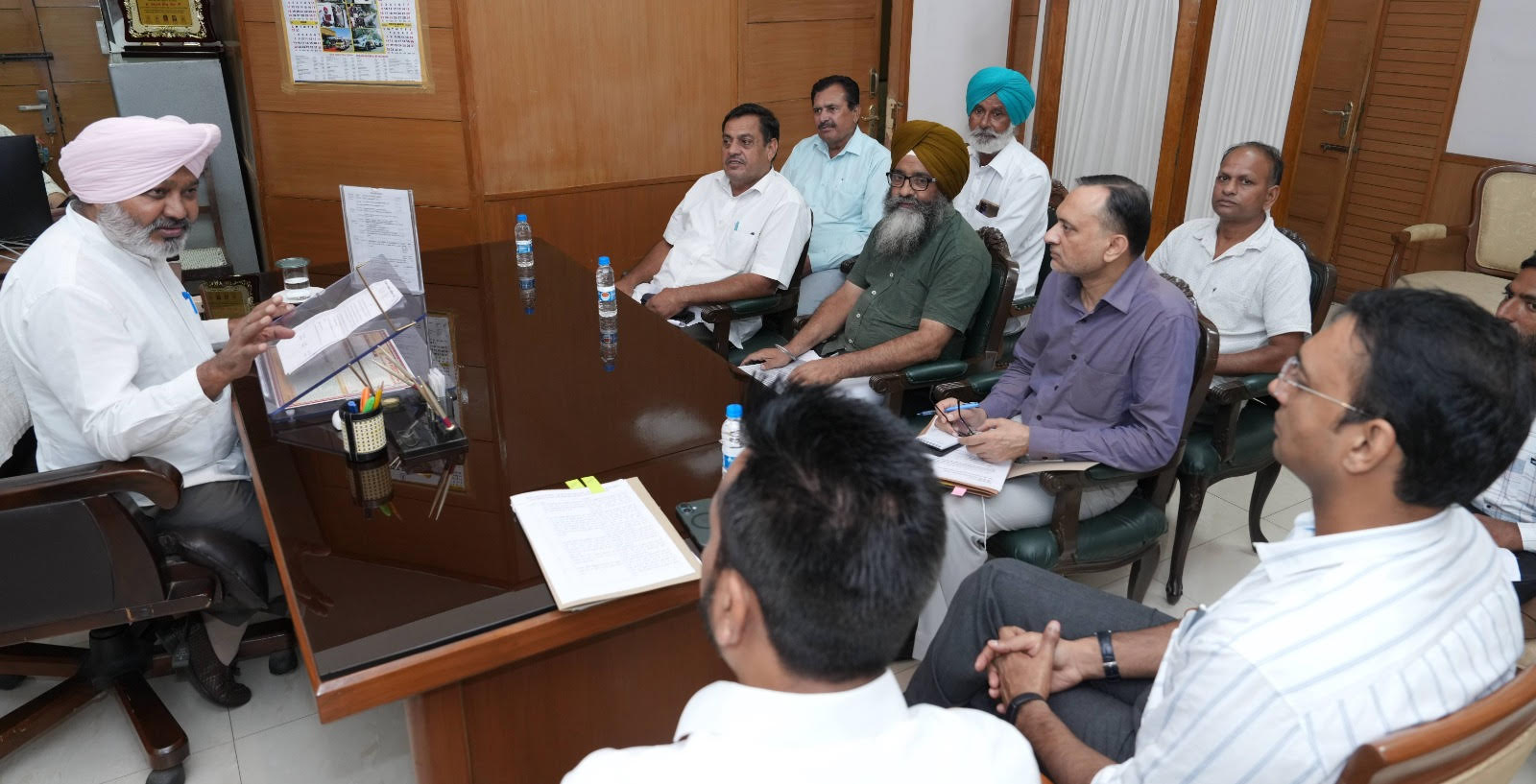 ਵਿੱਤ ਮੰਤਰੀ ਚੀਮਾ ਵੱਲੋਂ ਜੰਗਲਾਤ ਅਤੇ ਸਿੱਖਿਆ ਵਿਭਾਗ ਦੀਆਂ ਯੂਨੀਅਨਾਂ ਨਾਲ ਮੀਟਿੰਗਾਂ, ਜਾਇਜ਼ ਮੁੱਦਿਆਂ ਨੂੰ ਹੱਲ ਕਰਨ ਦਾ ਦਿੱਤਾ ਭਰੋਸਾ