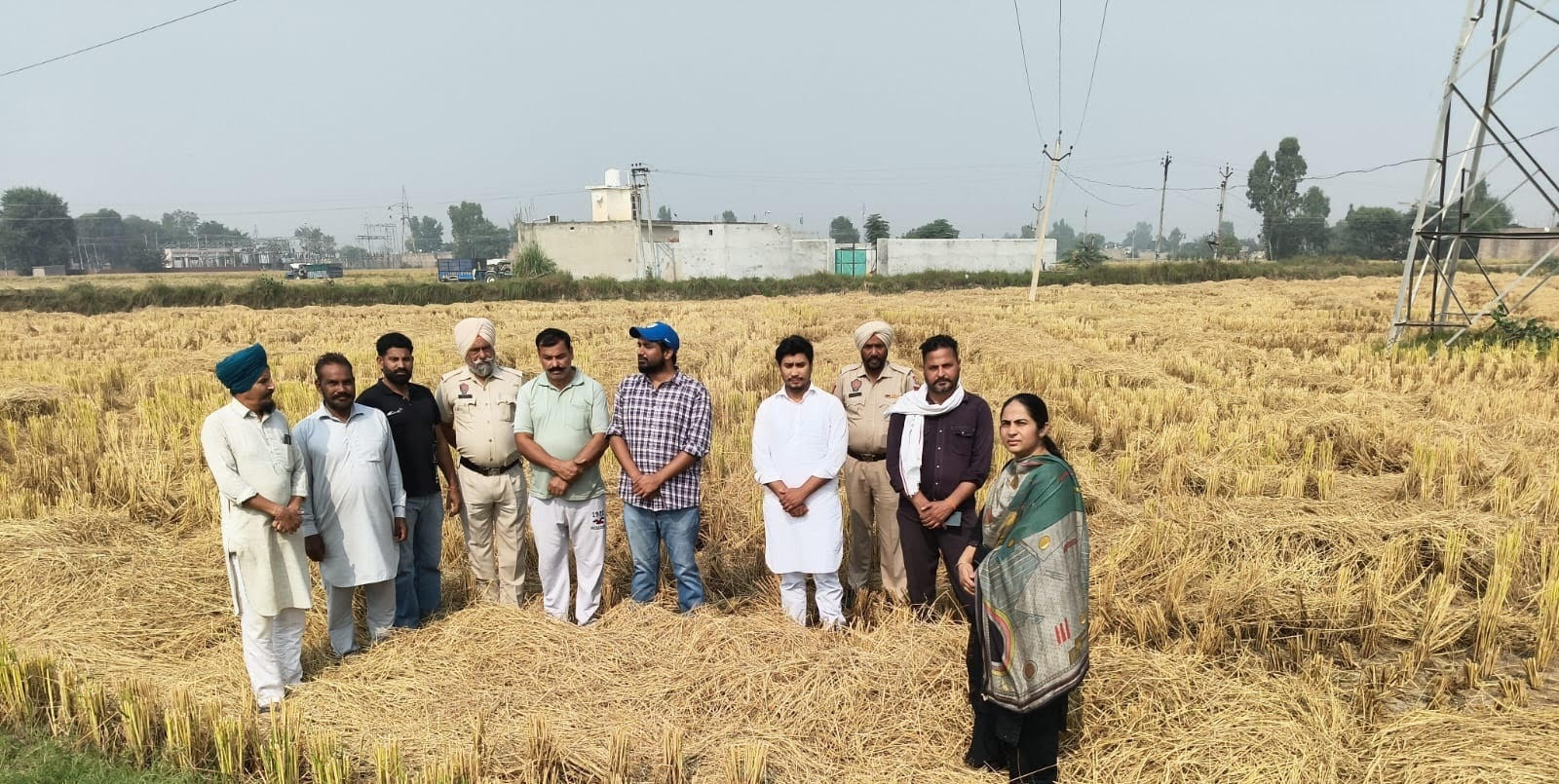 ਖੇਤੀਬਾੜੀ ਵਿਭਾਗ ਦੇ ਅਧਿਕਾਰੀਆਂ ਨੇ ਪਿੰਡ ਚੱਕ ਗੁਲਾਮ ਰਸੂਲ ਵਾਲਾ ਵਿਖੇ ਗ੍ਰਾਮ ਪੰਚਾਇਤ ਨਾਲ ਰਾਬਤਾ ਕੀਤਾ ਕਾਇਮ, ਪਰਾਲੀ ਪ੍ਰਬੰਧਨ ਬਾਰੇ ਕੀਤੀ ਵਿਚਾਰ ਚਰਚਾ