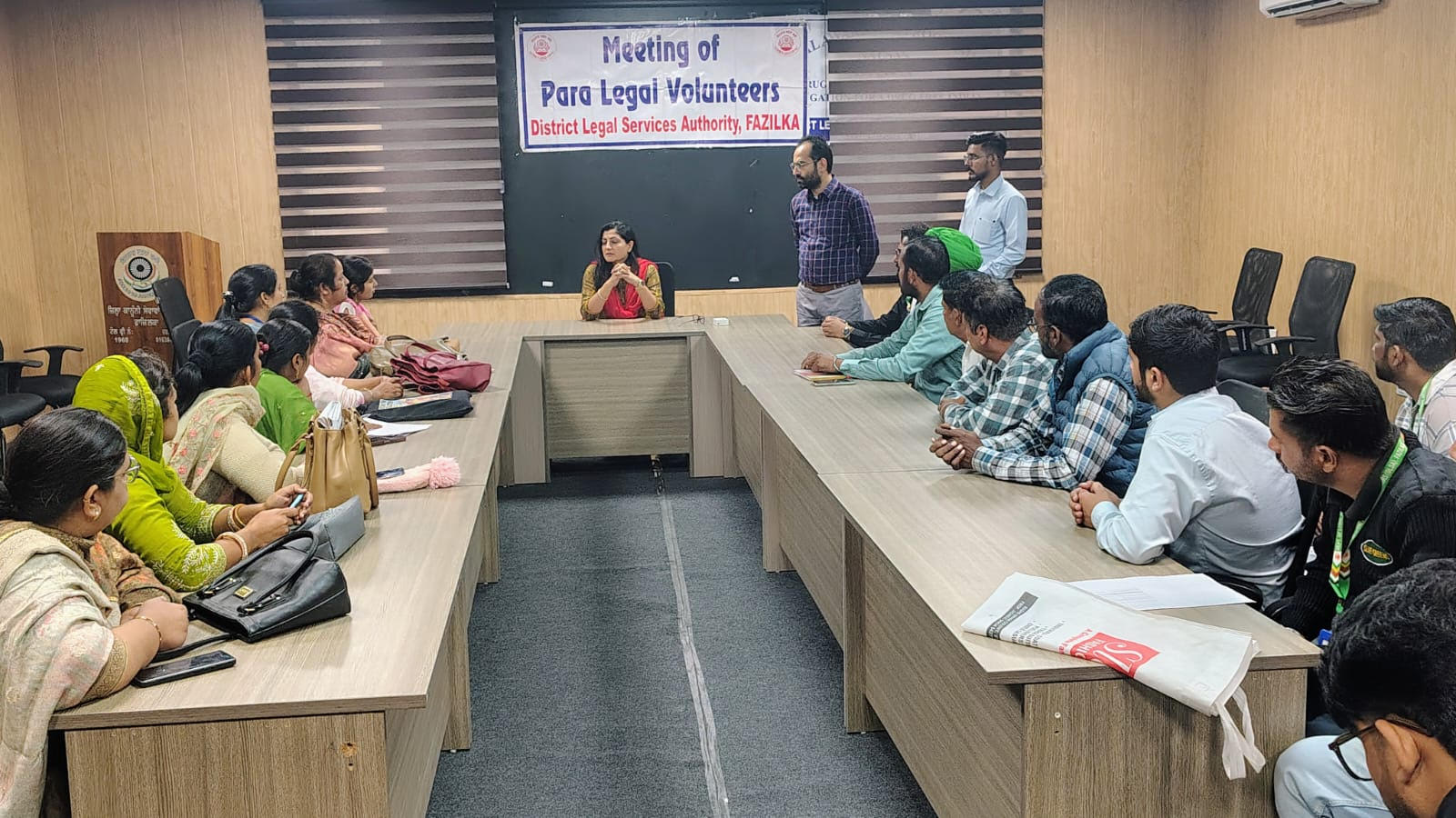 ਜ਼ਿਲ੍ਹਾ ਕਾਨੂੰਨੀ ਸੇਵਾਵਾਂ ਅਥਾਰਟੀ, ਫਾਜ਼ਿਲਕਾ ਵੱਲੋਂ ਪੈਰਾ ਲੀਗਲ ਵਲੰਟੀਅਰਾਂ ਦੀ ਮੀਟਿੰਗ ਆਯੋਜਿਤ