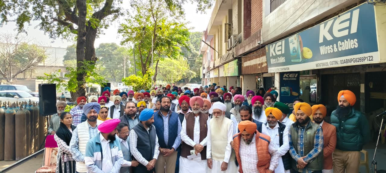 ਬਲਬੀਰ ਸਿੰਘ ਸਿੱਧੂ ਨੇ ਮੋਹਾਲੀ ਹਲਕੇ ਦੇ ਪਿੰਡਾਂ ਦੇ ਕਾਂਗਰਸੀ ਵਰਕਰਾਂ ਨਾਲ ਬਲਾਕ ਸੰਮਤੀ ਅਤੇ ਜ਼ਿਲ੍ਹਾ ਪ੍ਰੀਸ਼ਦ ਦੀਆਂ ਵੋਟਾਂ ਨੂੰ ਲੈ ਕੇ ਕੀਤੀ ਅਹਿਮ ਮੀਟਿੰਗ