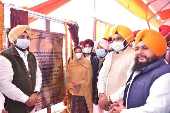 ਪੰਜਾਬ ਕੈਬਨਿਟ ਮੰਤਰੀਆਂ ਵੱਲੋਂ ਸ੍ਰੀ ਗੁਰੂ ਨਾਨਕ ਦੇਵ ਜੀ ਦੇ ਪ੍ਰਕਾਸ਼ ਪੁਰਬ ਦੀ ਵਧਾਈ