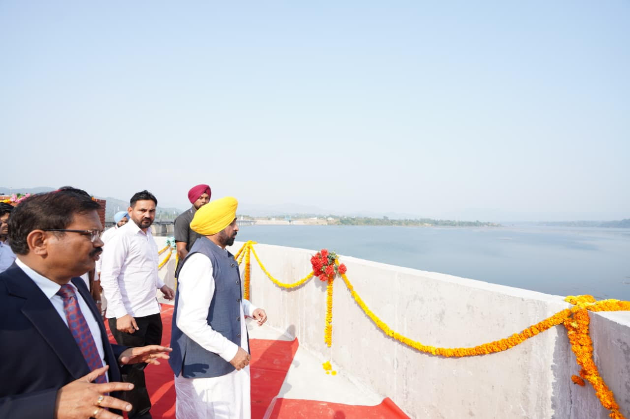 ਪਹਿਲੇ ਪਾਤਸ਼ਾਹ ਸ੍ਰੀ ਗੁਰੂ ਨਾਨਕ ਦੇਵ ਜੀ ਦੇ ਪ੍ਰਕਾਸ਼ ਦਿਹਾੜੇ ਮੌਕੇ ਮੁੱਖ ਮੰਤਰੀ ਵੱਲੋਂ ਪੰਜਾਬ ਵਾਸੀਆਂ ਨੂੰ ਵੱਡੀ ਸੌਗਾਤ, ਸ਼ਾਹਪੁਰ ਕੰਢੀ ਡੈਮ ਪ੍ਰਾਜੈਕਟ ਲੋਕਾਂ ਨੂੰ ਸਮਰਪਿਤ