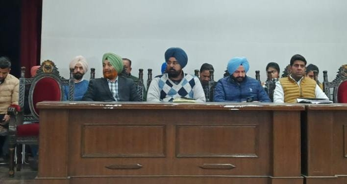 ਜਿ਼ਲ੍ਹਾ ਪਰਿਸ਼ਦ ਤੇ ਪੰਚਾਇਤ ਸੰਮਤੀ ਦੀਆਂ ਚੋਣਾਂ ਲਈਤਾਇਨਾਤ ਚੋਣ ਅਮਲੇ ਦੀ ਦੂਜੀ ਰਿਹਰਸਲ ਹੋਈ