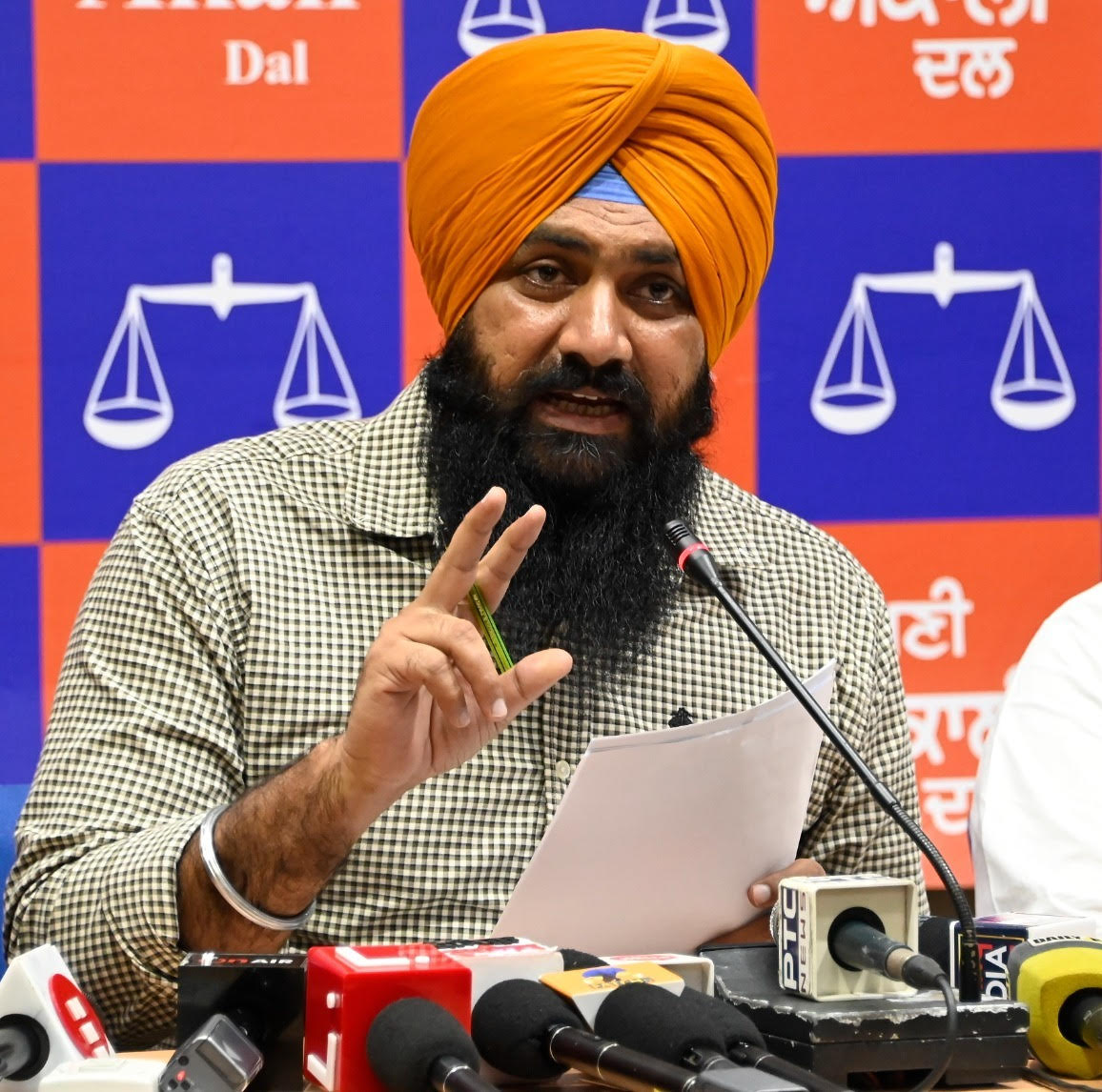 ਹਲਕਾ ਘਨੌਰ ਵਿਖੇ ਸ਼੍ਰੋਮਣੀ ਅਕਾਲੀ ਦਲ ਦੇ ਉਮੀਦਵਾਰਾਂ ਨੇ ਨਾਮਜ਼ਦਗੀ ਪੱਤਰ ਕਰਵਾਏ ਦਾਖਲ