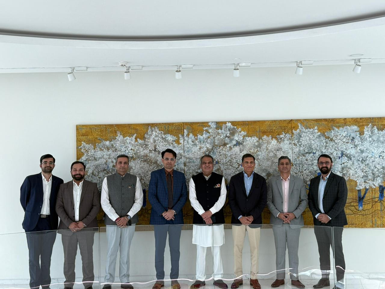 ਪੰਜਾਬ ਦੇ ਉਦਯੋਗ ਮੰਤਰੀ ਸੰਜੀਵ ਅਰੋੜਾ ਦੀ ਉਦਯੋਗਪਤੀ ਸੱਜਣ ਜਿੰਦਲ ਨਾਲ ਮੁਲਾਕਾਤ; ਰਾਜਪੁਰਾ ਵਿੱਚ ਇਸਪਾਤ ਖੇਤਰ ਵਿੱਚ ₹1,500 ਕਰੋੜ ਨਿਵੇਸ਼ ਦਾ ਐਲਾਨ